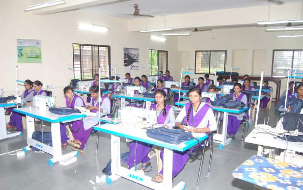 DDU-GKY Skill Training Programme – SRLM Bhopal - Image 3