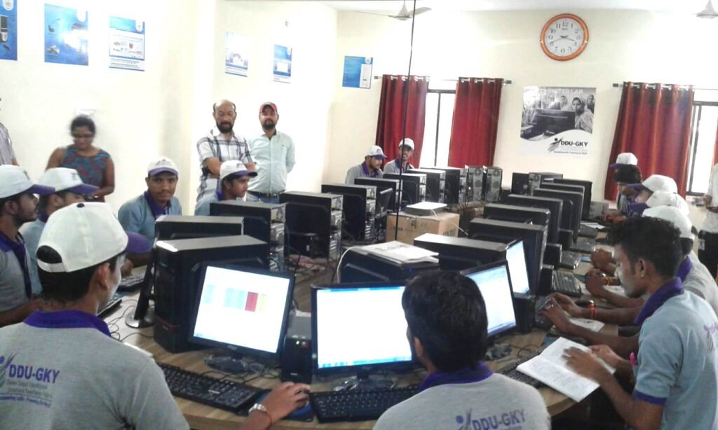DDU-GKY Skill Training Programme – SRLM Bhopal - Image 6