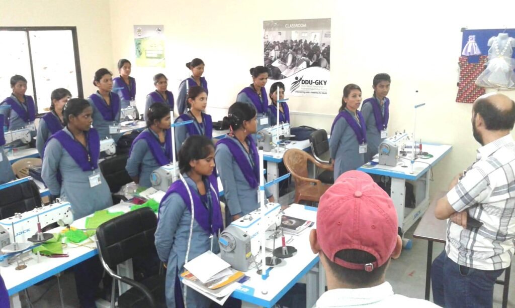 DDU-GKY Skill Training Programme – SRLM Bhopal - Image 7